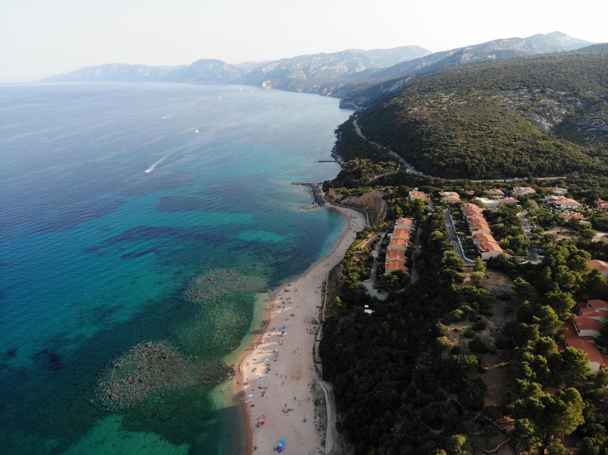 Hotel Club Esse Palmasera à Cala Gonone Extérieur photo