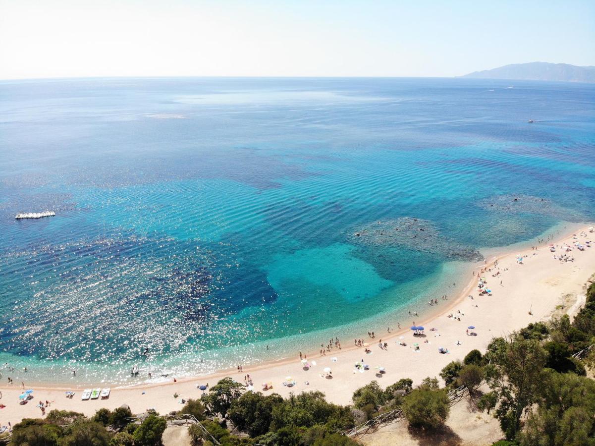 Hotel Club Esse Palmasera à Cala Gonone Extérieur photo